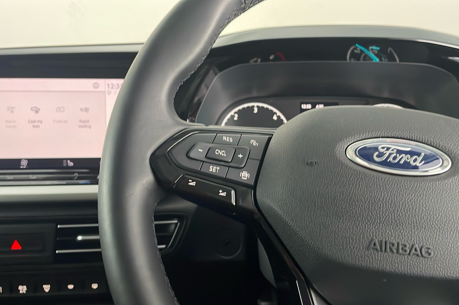 Used Ford Tourneo Connect 2023 for sale - 76186151: Photo 14