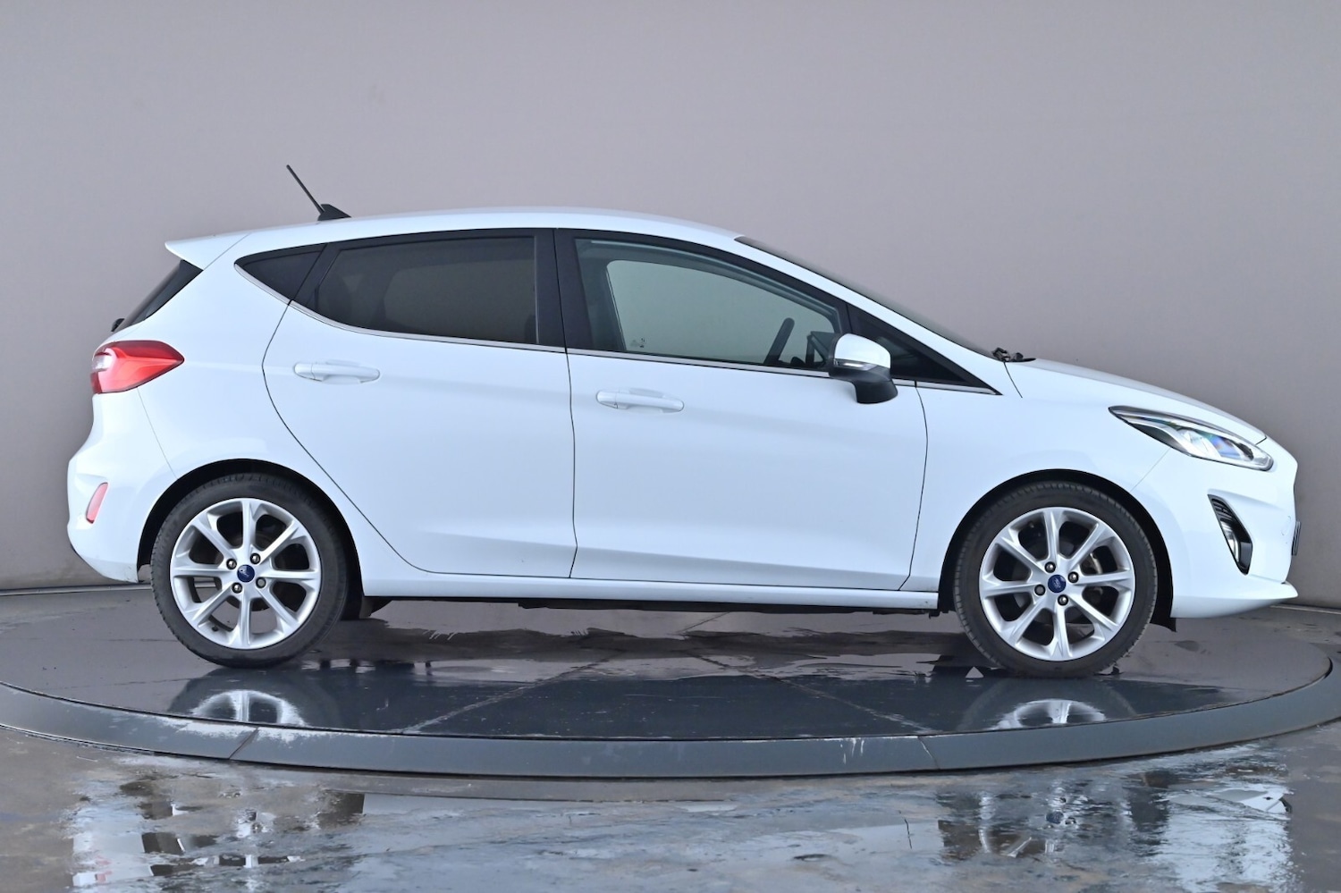 Used Ford Fiesta 2021 for sale - 76635114: Photo 3
