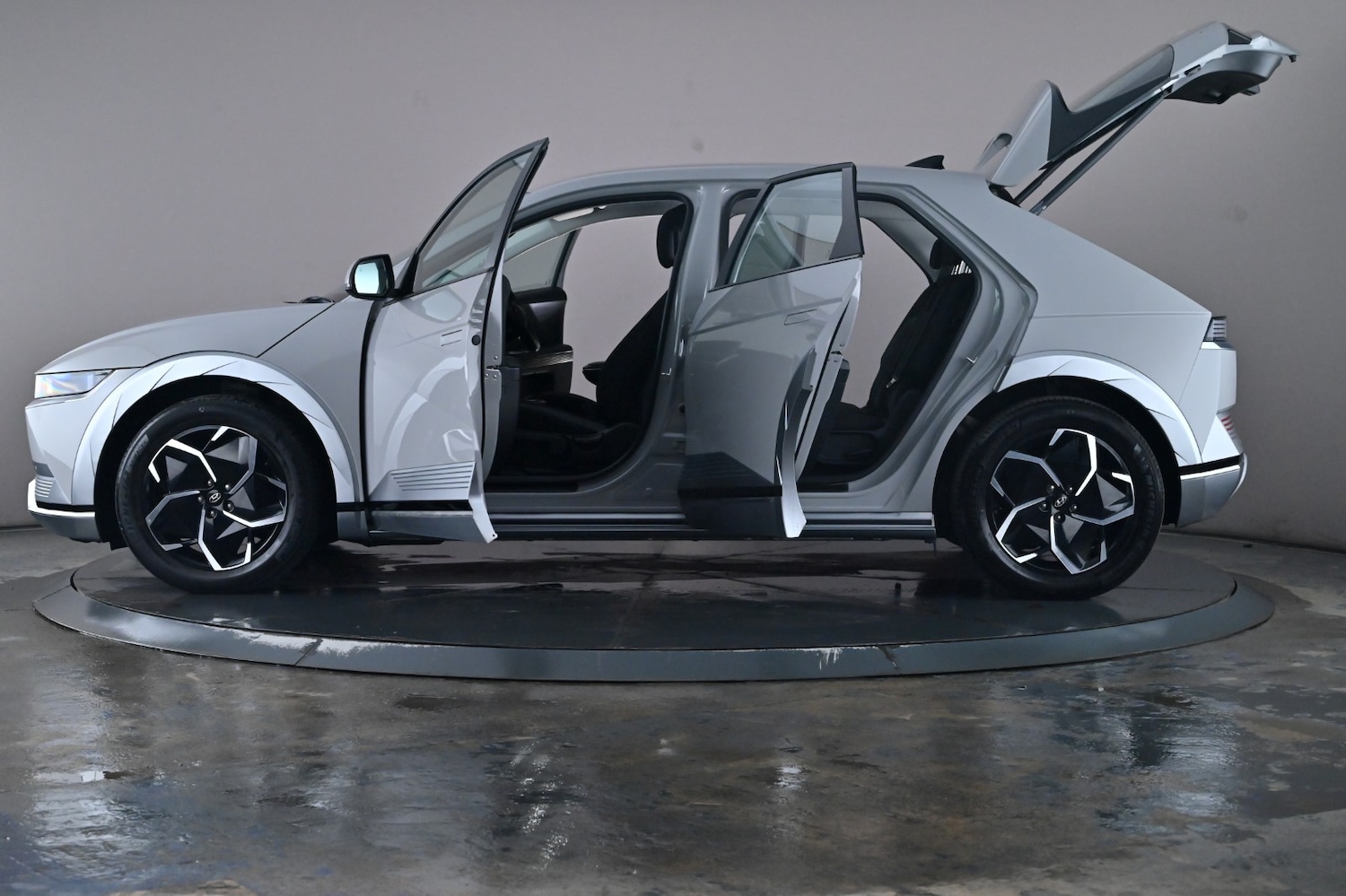 Used Hyundai IONIQ 5 2022 for sale - 76635191: Photo 51