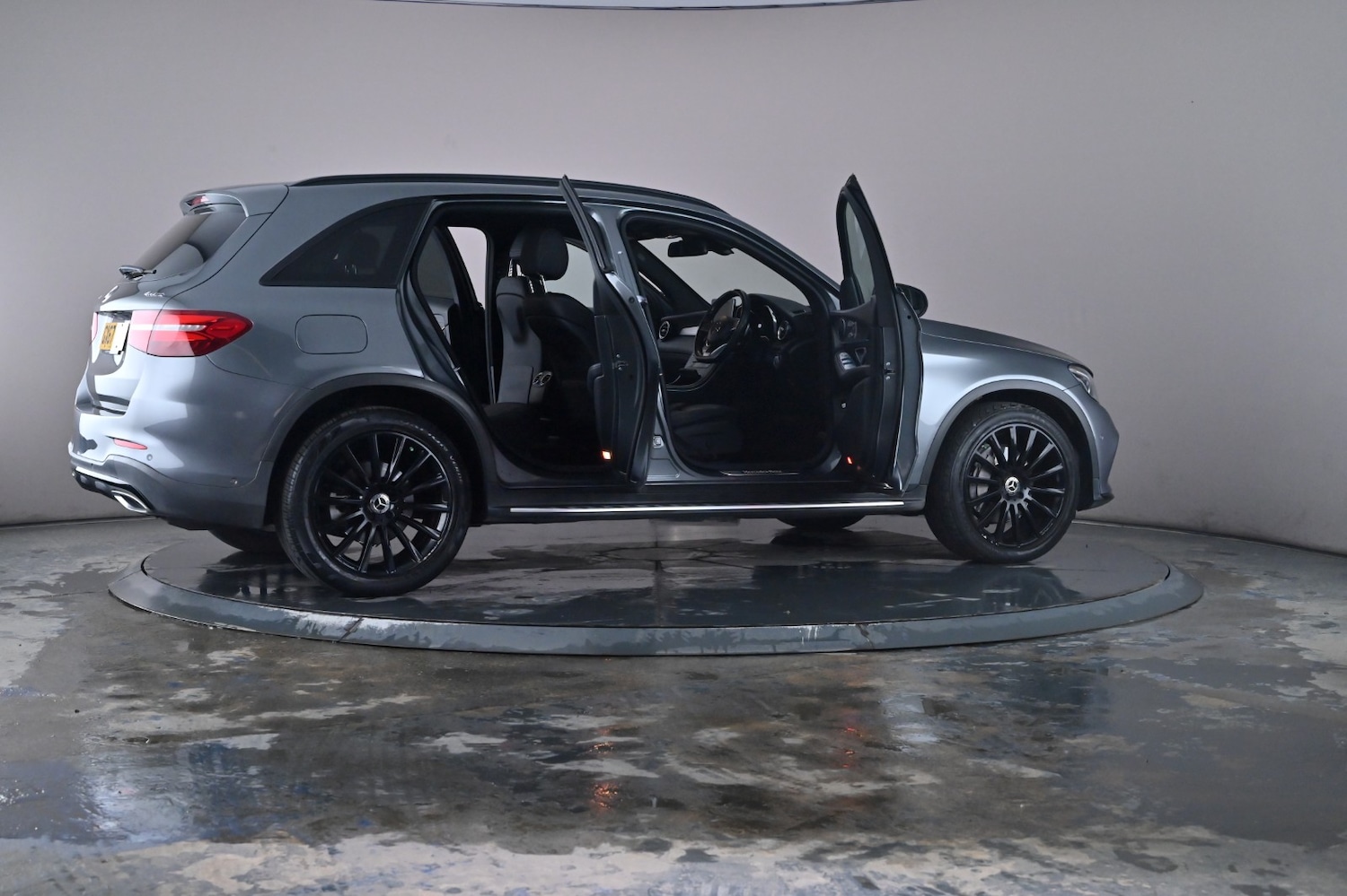 Used Mercedes-Benz GLC 2017 for sale - 76730442: Photo 67