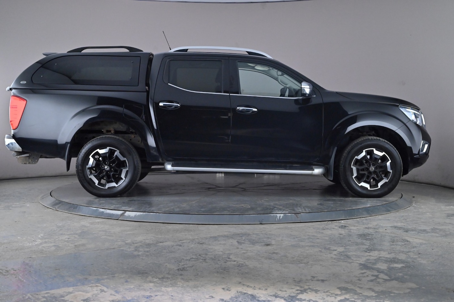 Used Nissan Navara 2020 for sale - 77172943: Photo 3