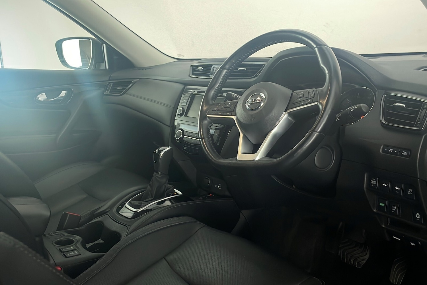 Used Nissan X-Trail 2021 for sale - 76716487: Photo 9