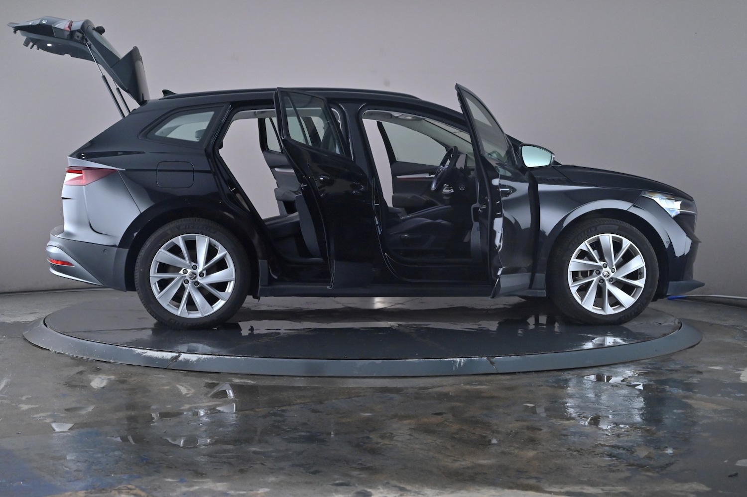 Used Skoda Enyaq 2022 for sale - 76621943: Photo 69