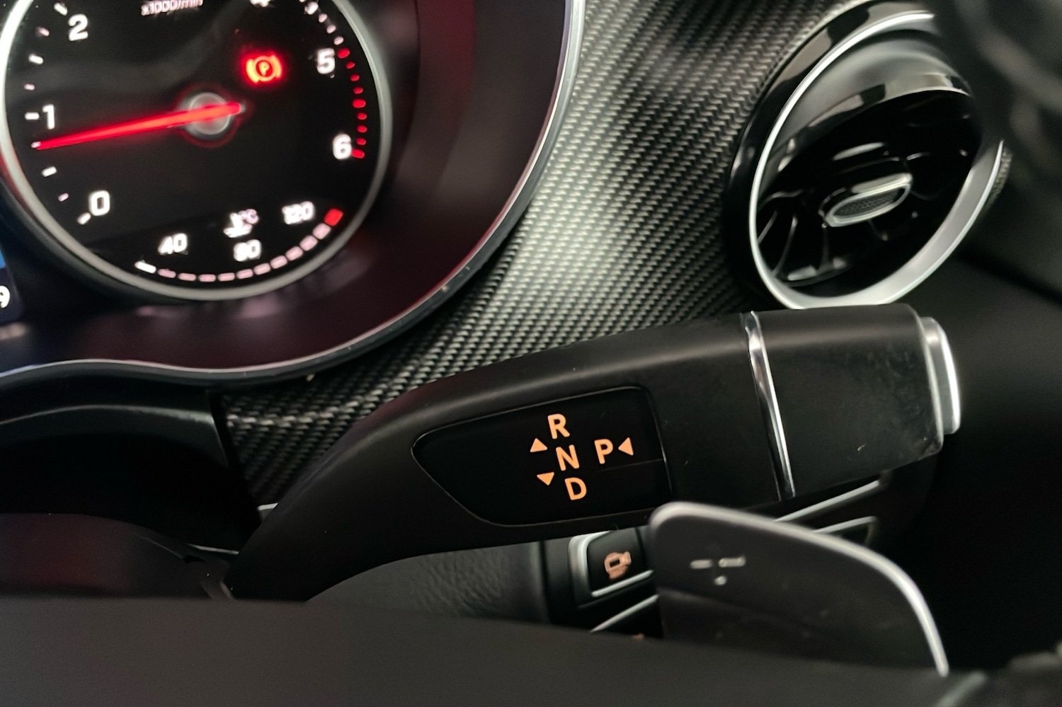 Used Mercedes-Benz V-Class 2023 for sale - 76950968: Photo 13