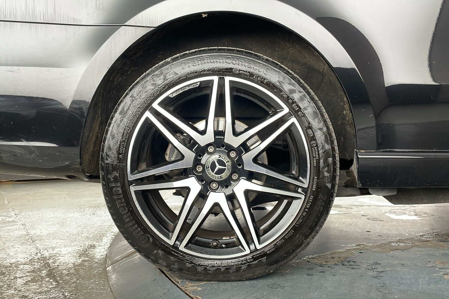 Used Mercedes-Benz V-Class 2023 for sale - 76950968: Photo 8