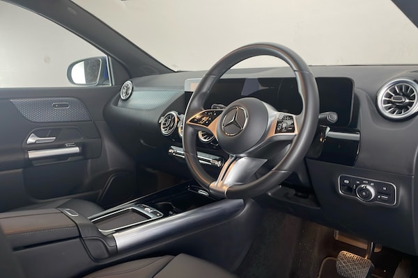 Used Mercedes-Benz EQA 2024 for sale - 76257219: Photo 10