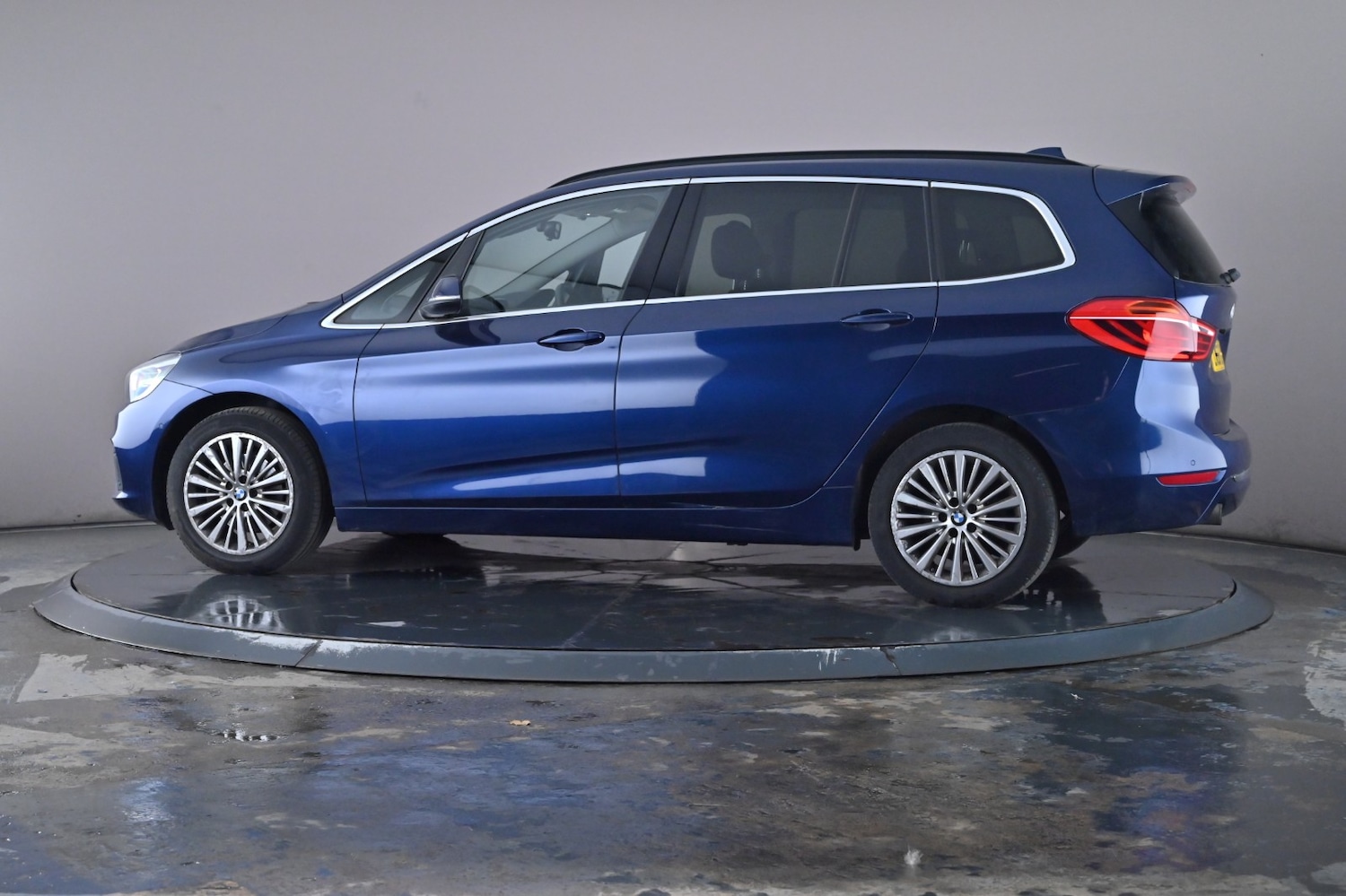 Used BMW 2 Series 2017 for sale - 76660311: Photo 28