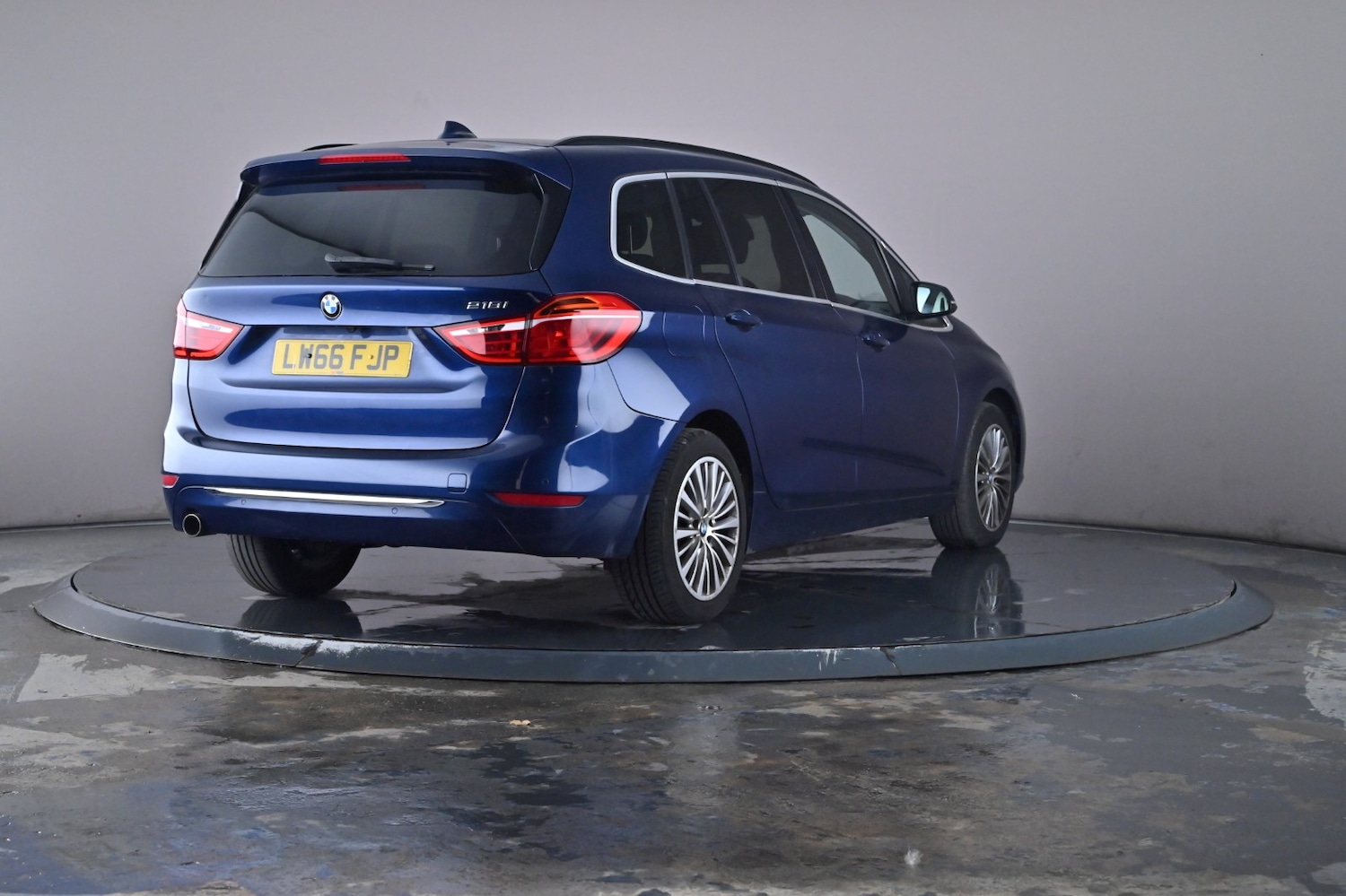 Used BMW 2 Series 2017 for sale - 76660311: Photo 38