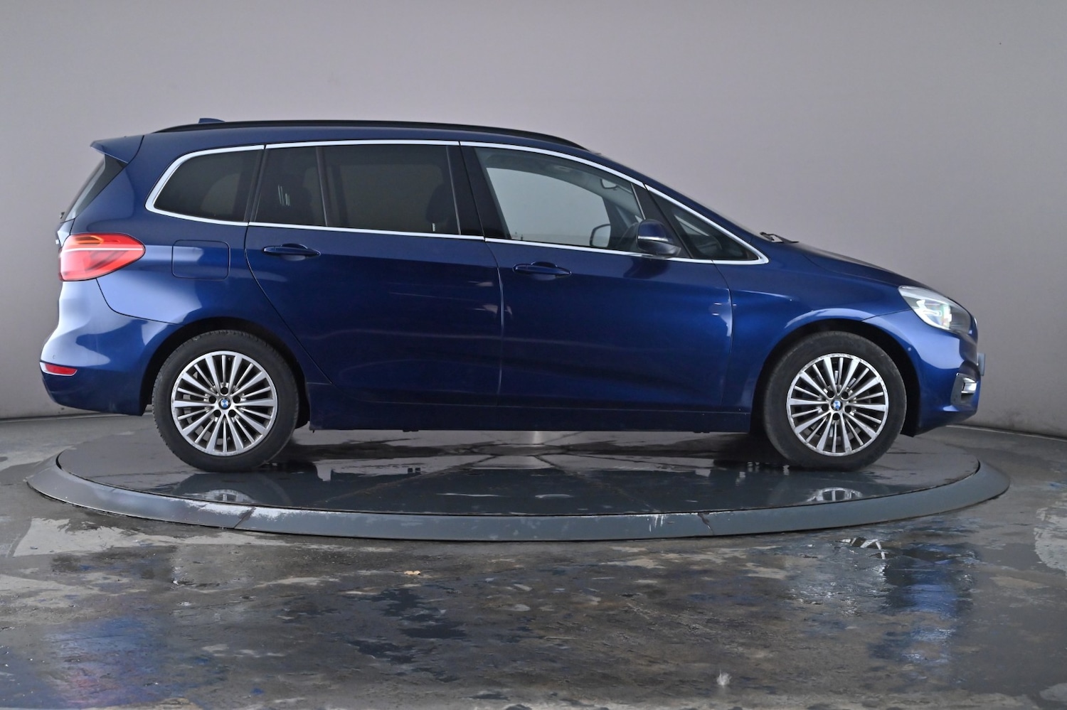 Used BMW 2 Series 2017 for sale - 76660311: Photo 44