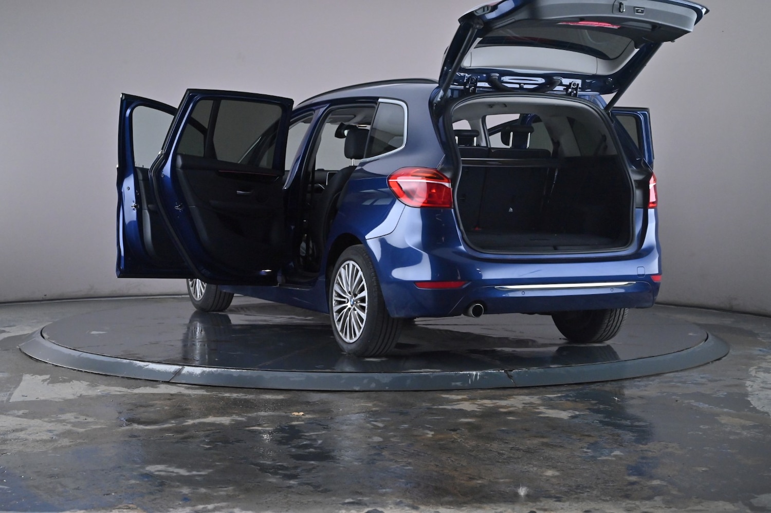 Used BMW 2 Series 2017 for sale - 76660311: Photo 69