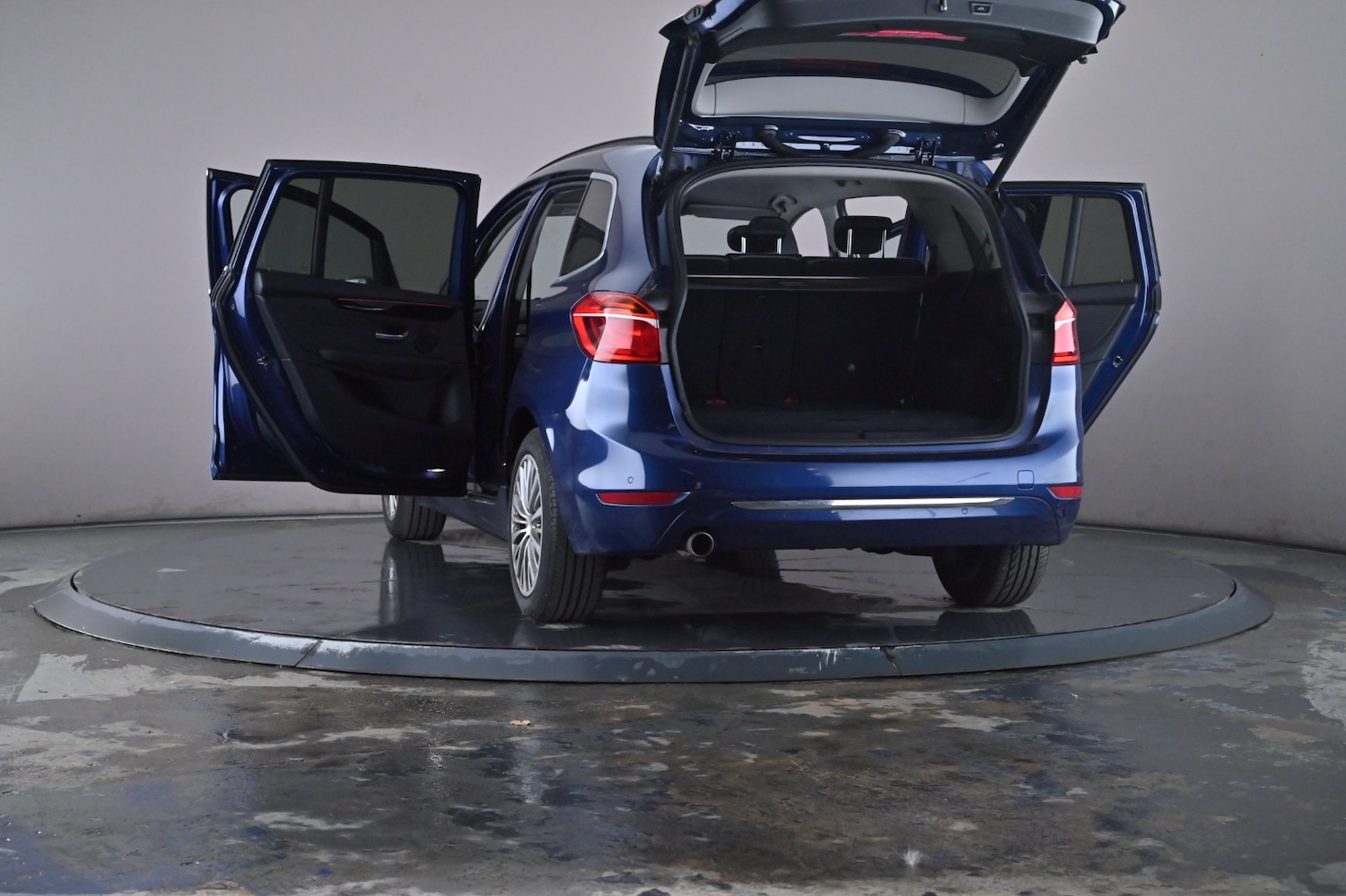 Used BMW 2 Series 2017 for sale - 76660311: Photo 70