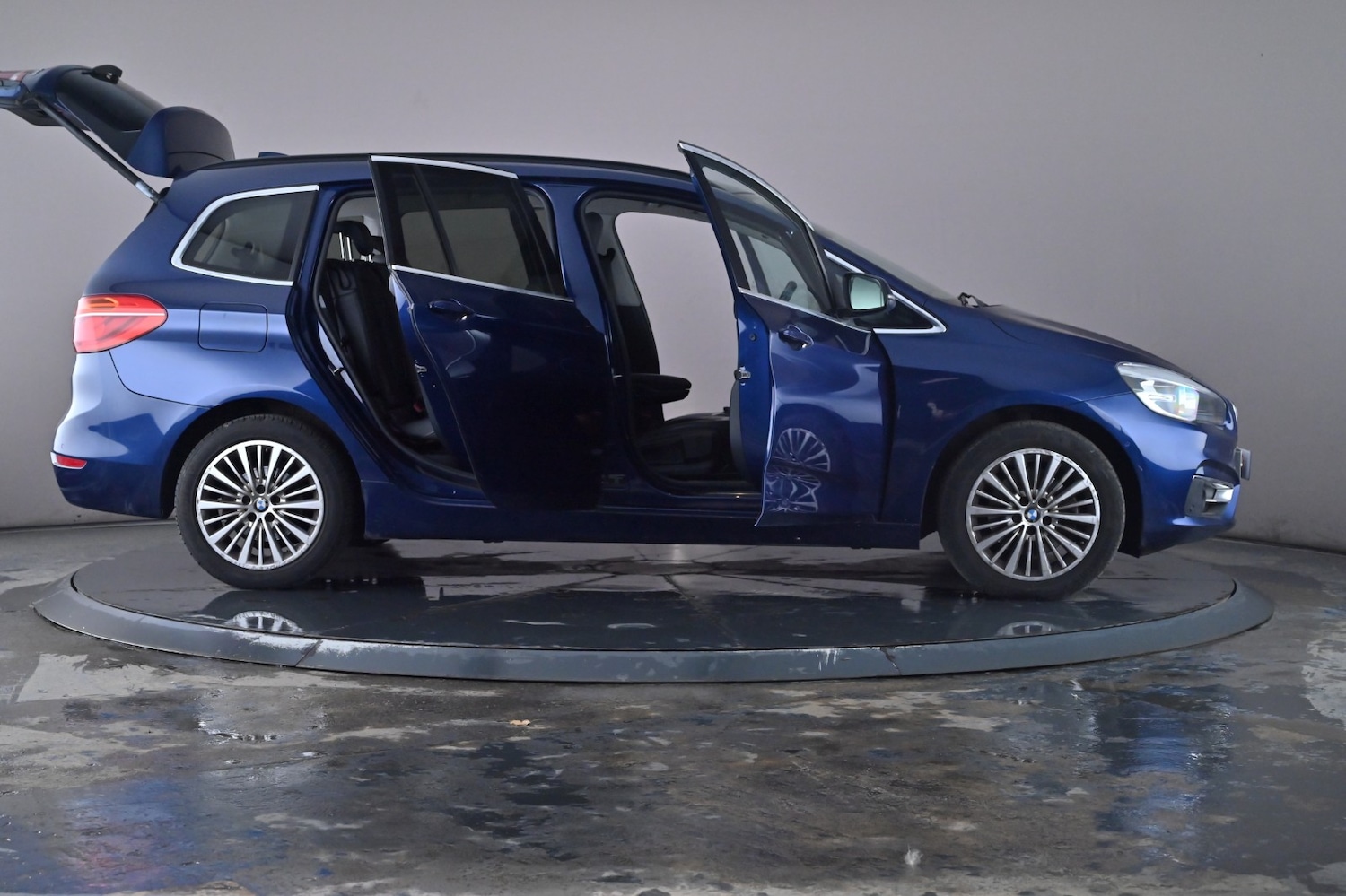 Used BMW 2 Series 2017 for sale - 76660311: Photo 81