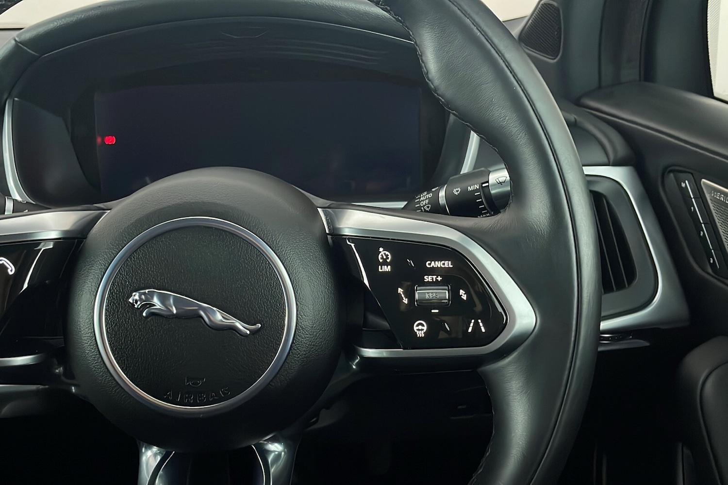 Used Jaguar I-Pace 2021 for sale - 76716461: Photo 15