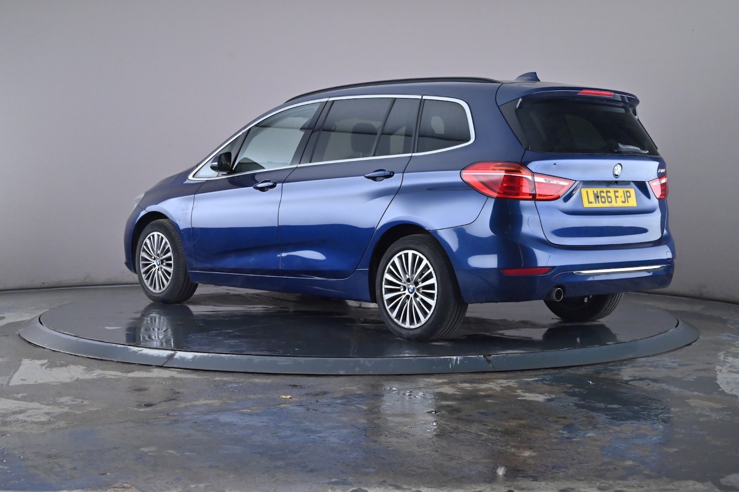 Used BMW 2 Series 2017 for sale - 76621921: Photo 31