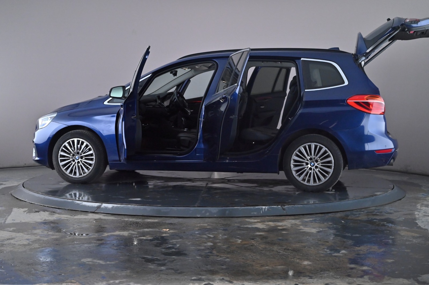 Used BMW 2 Series 2017 for sale - 76621921: Photo 64