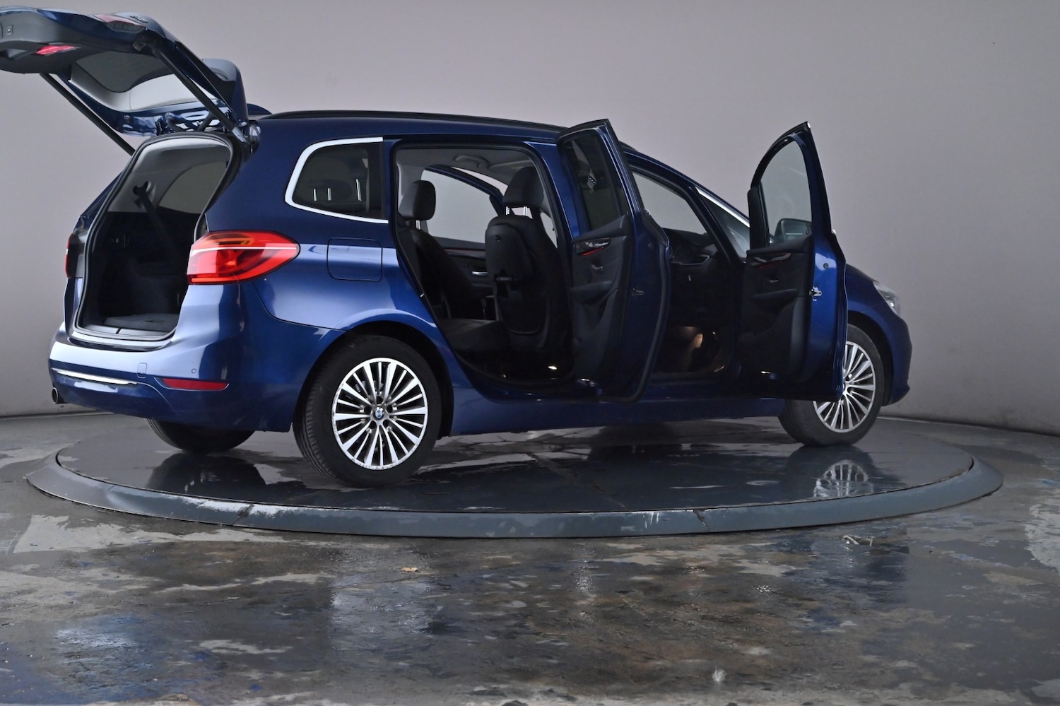 Used BMW 2 Series 2017 for sale - 76621921: Photo 77