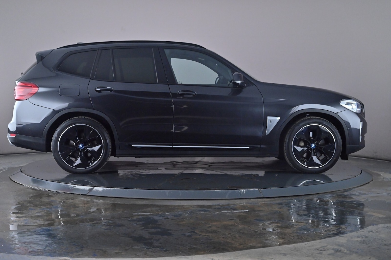 Used Hyundai KONA 2021 for sale - 76672336: Photo 3