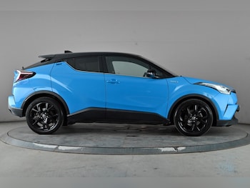 Used Toyota C-HR 2018 for sale - 78802039: Photo