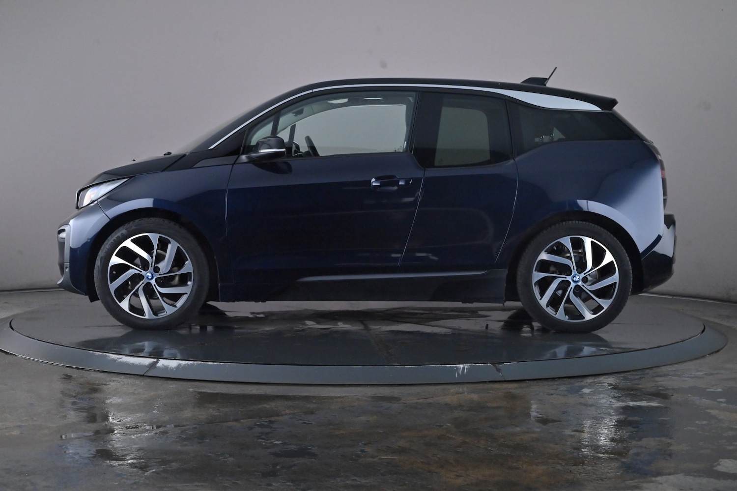 Used BMW i3 2020 for sale - 76744708: Photo 15