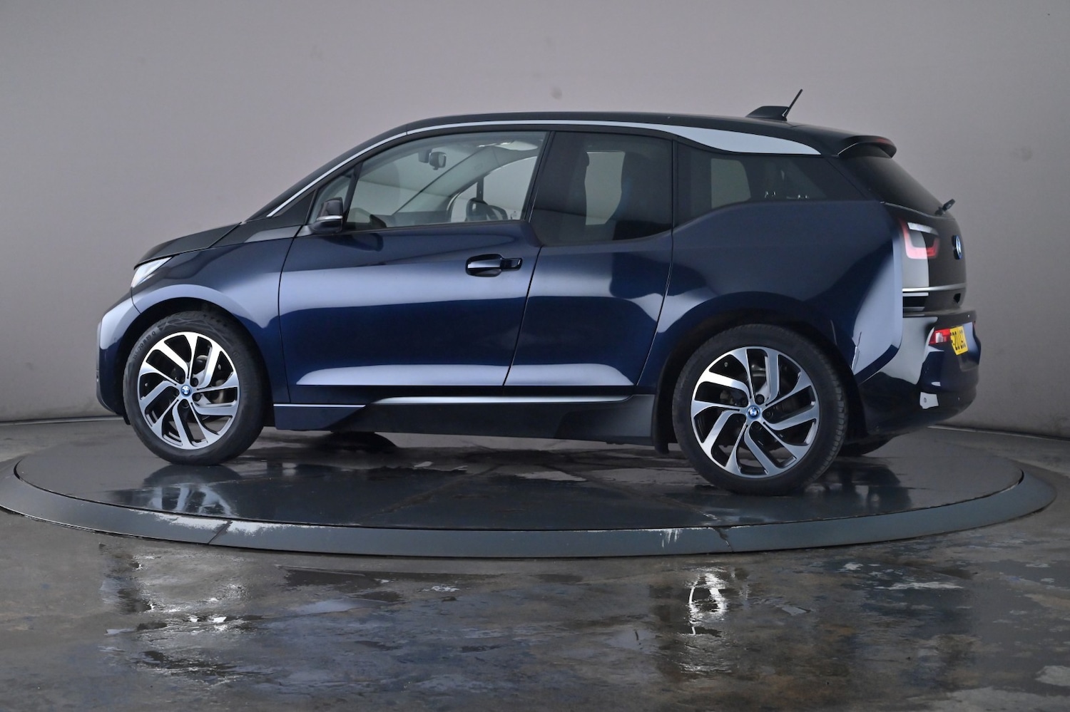 Used BMW i3 2020 for sale - 76744708: Photo 17