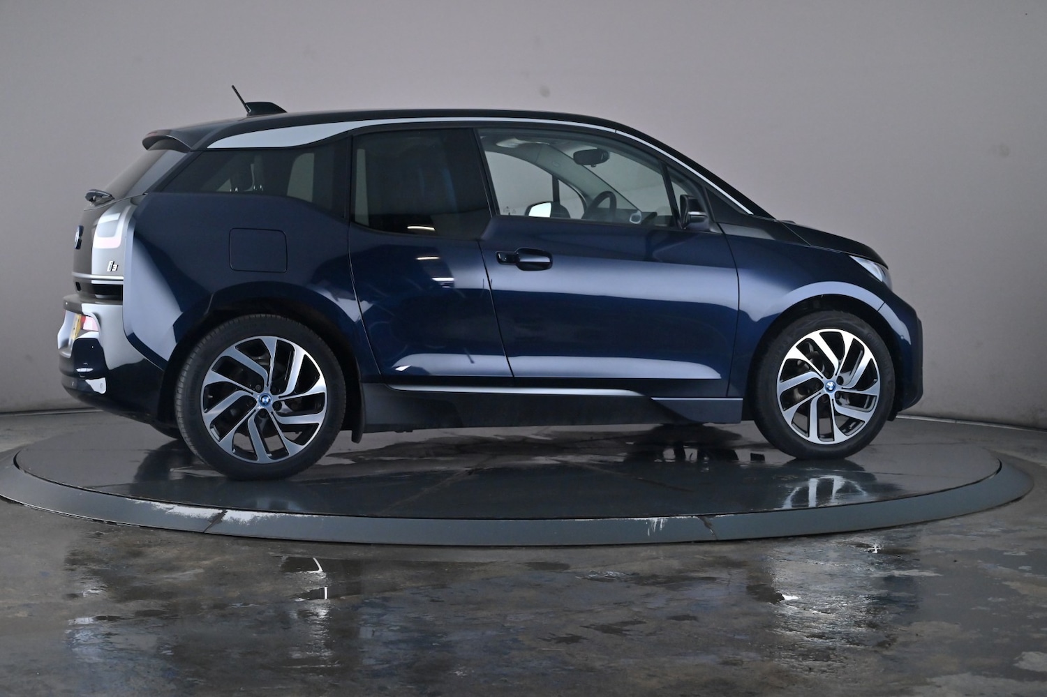 Used BMW i3 2020 for sale - 76744708: Photo 31