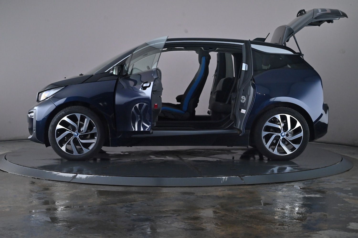 Used BMW i3 2020 for sale - 76744708: Photo 51