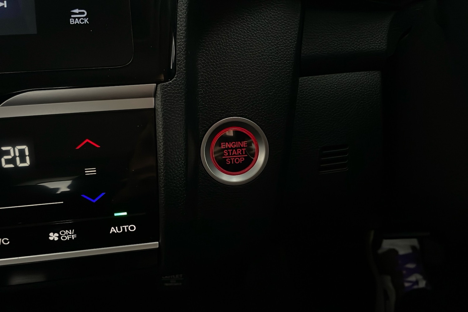 Used Honda Jazz 2019 for sale - 76030101: Photo 18