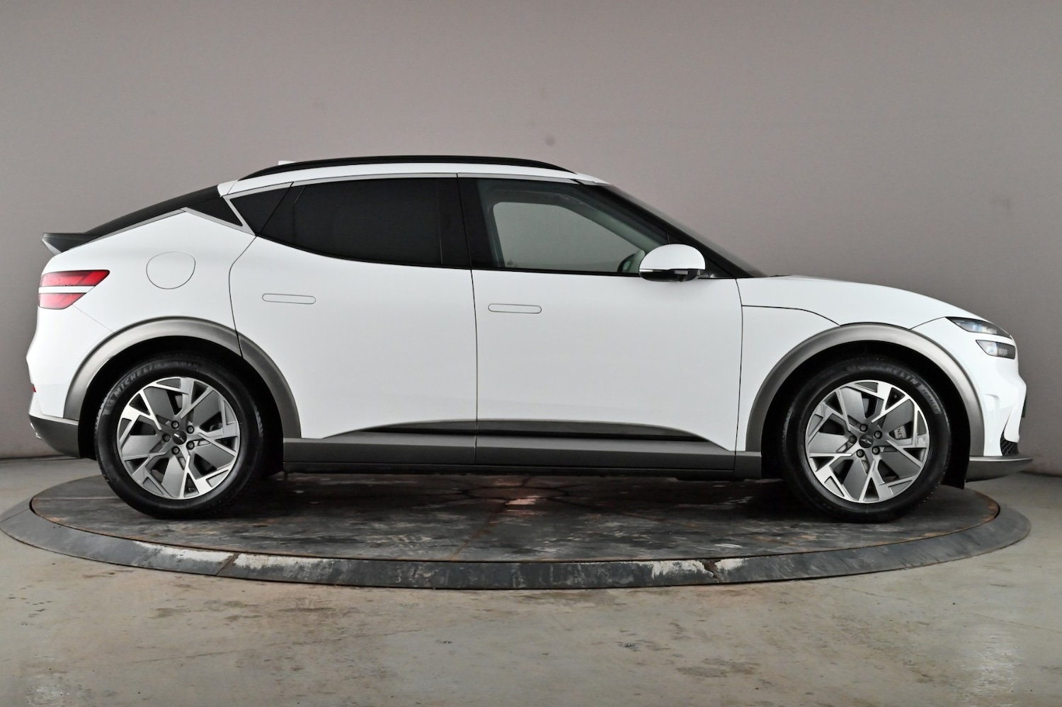 Used Genesis GV60 2024 for sale - 77303374: Photo 3