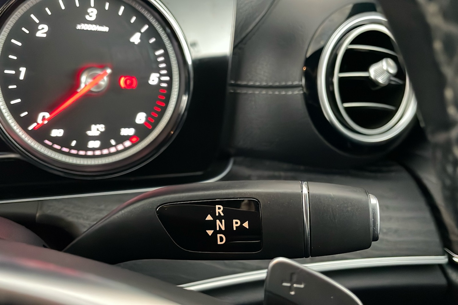 Used Mercedes-Benz E Class 2017 for sale - 77744080: Photo 11