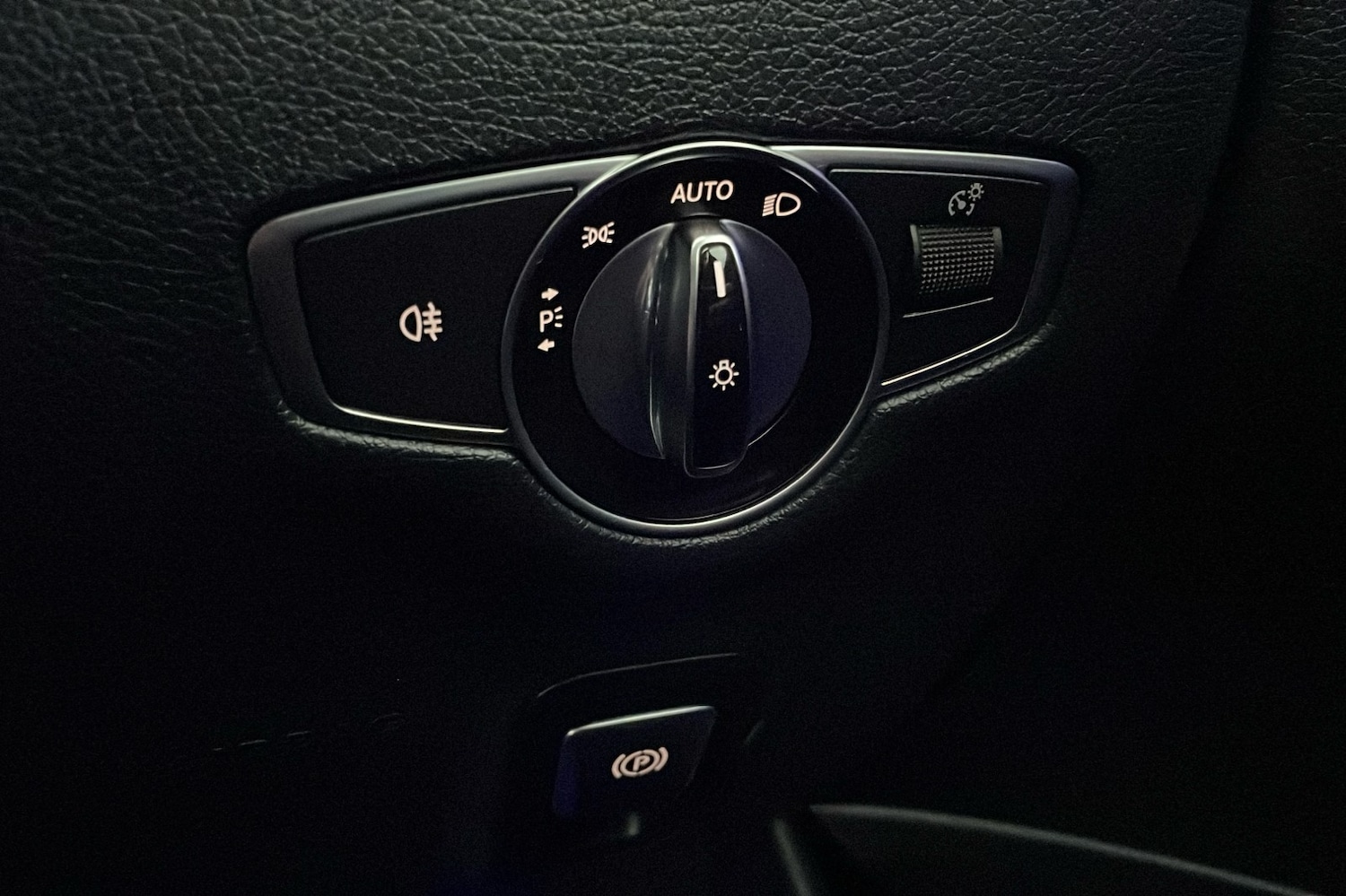 Used Mercedes-Benz E Class 2017 for sale - 77744080: Photo 19