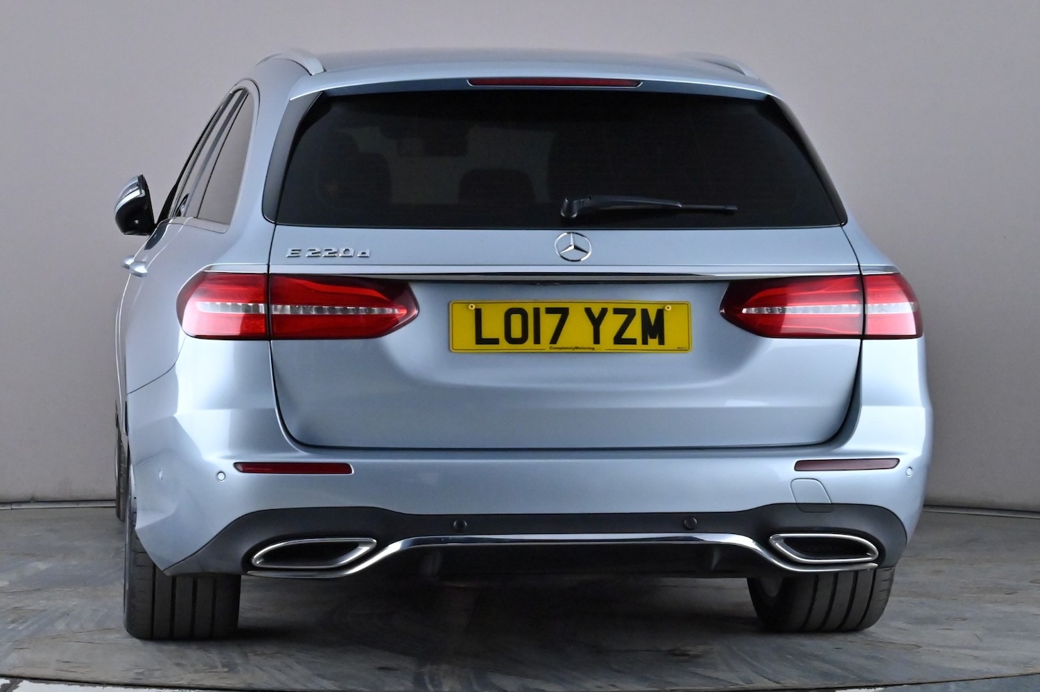 Used Mercedes-Benz E Class 2017 for sale - 77744080: Photo 5