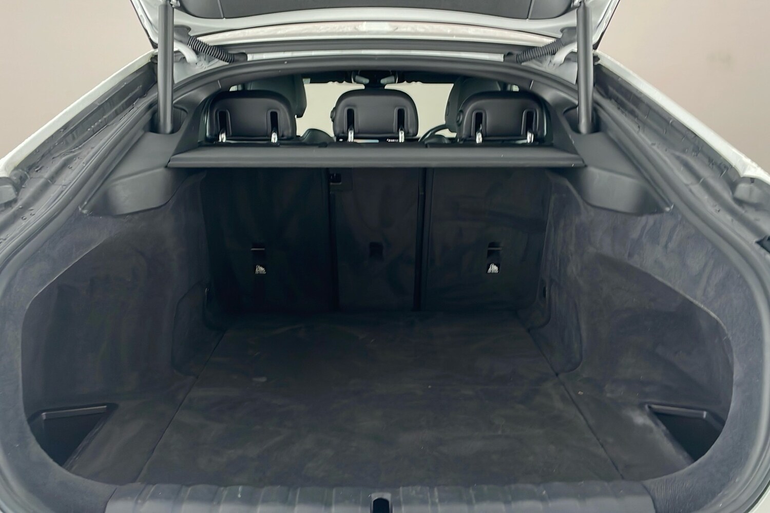 Used BMW i4 2022 for sale - 77494569: Photo 25