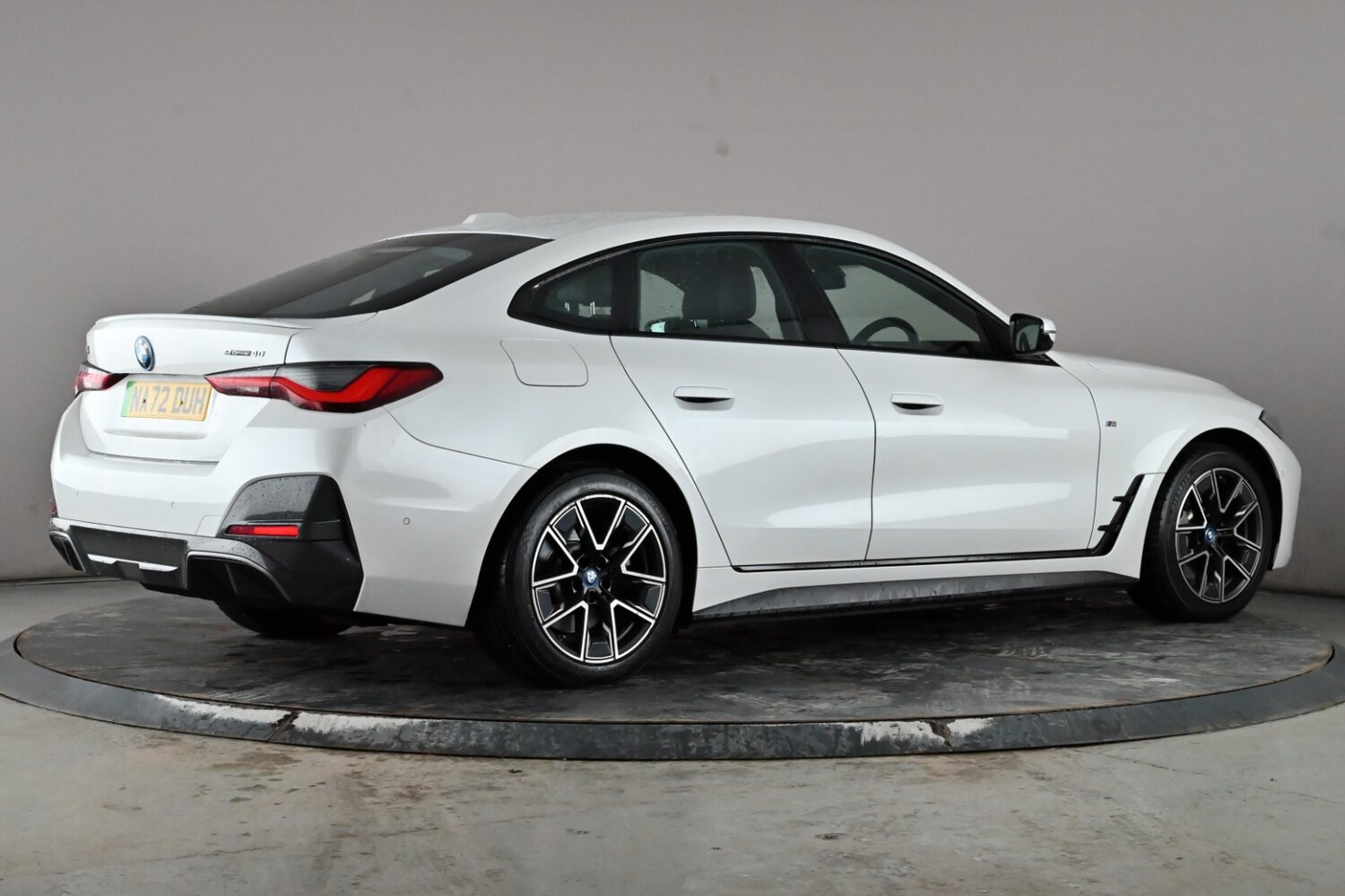 Used BMW i4 2022 for sale - 77494569: Photo 6