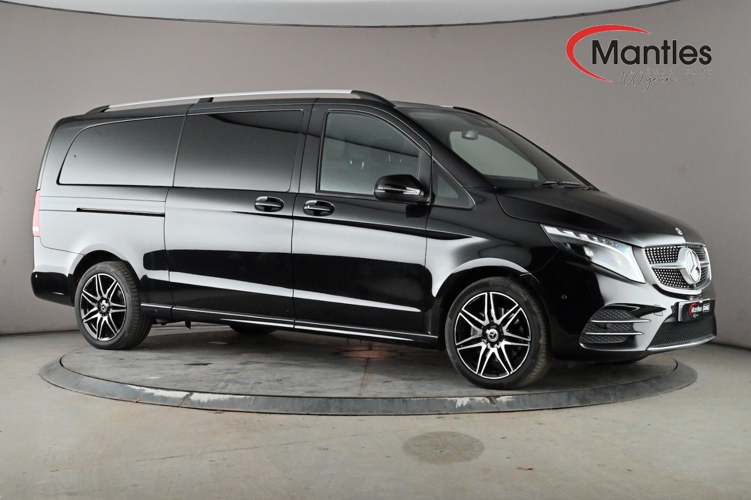 Used Mercedes-Benz V-Class 2023 for sale - 76932060: Photo 1