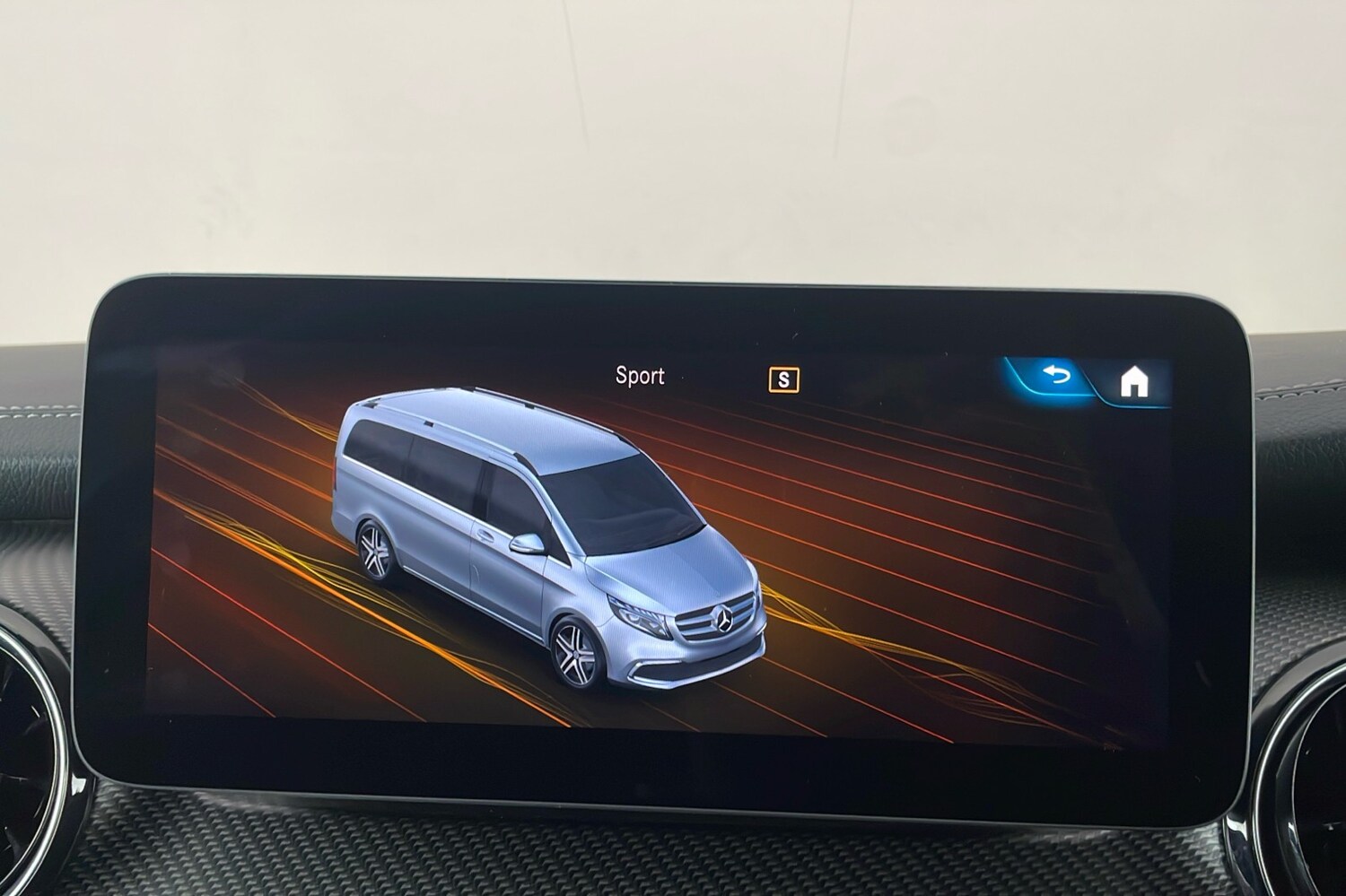 Used Mercedes-Benz V-Class 2023 for sale - 76932060: Photo 24