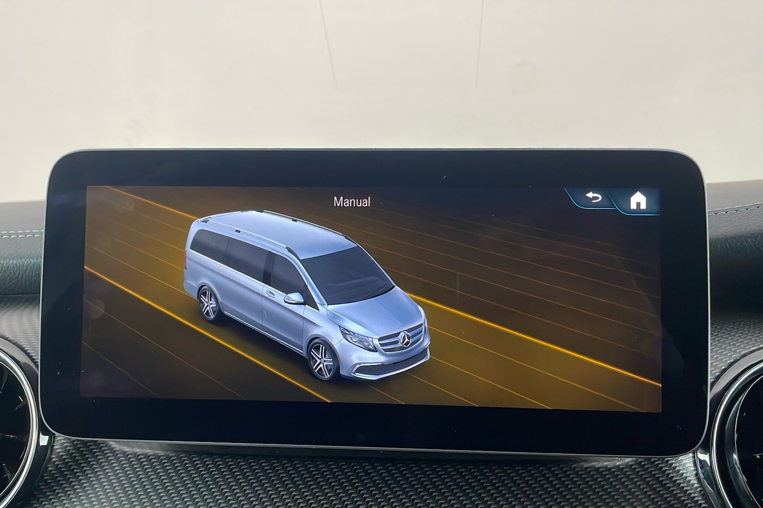 Used Mercedes-Benz V-Class 2023 for sale - 76932060: Photo 26