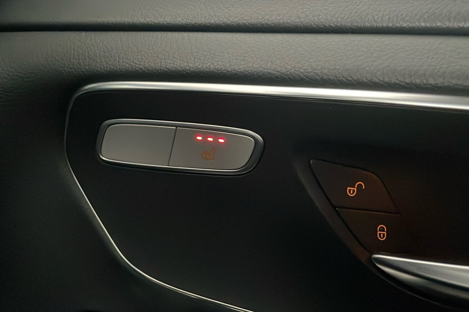 Used Mercedes-Benz V-Class 2023 for sale - 76932060: Photo 27