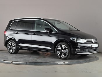 Used Volkswagen Touran 2022 for sale - 78331594: Photo