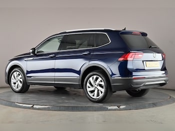 Used Volkswagen Tiguan Allspace 2023 for sale - 78668106: Photo