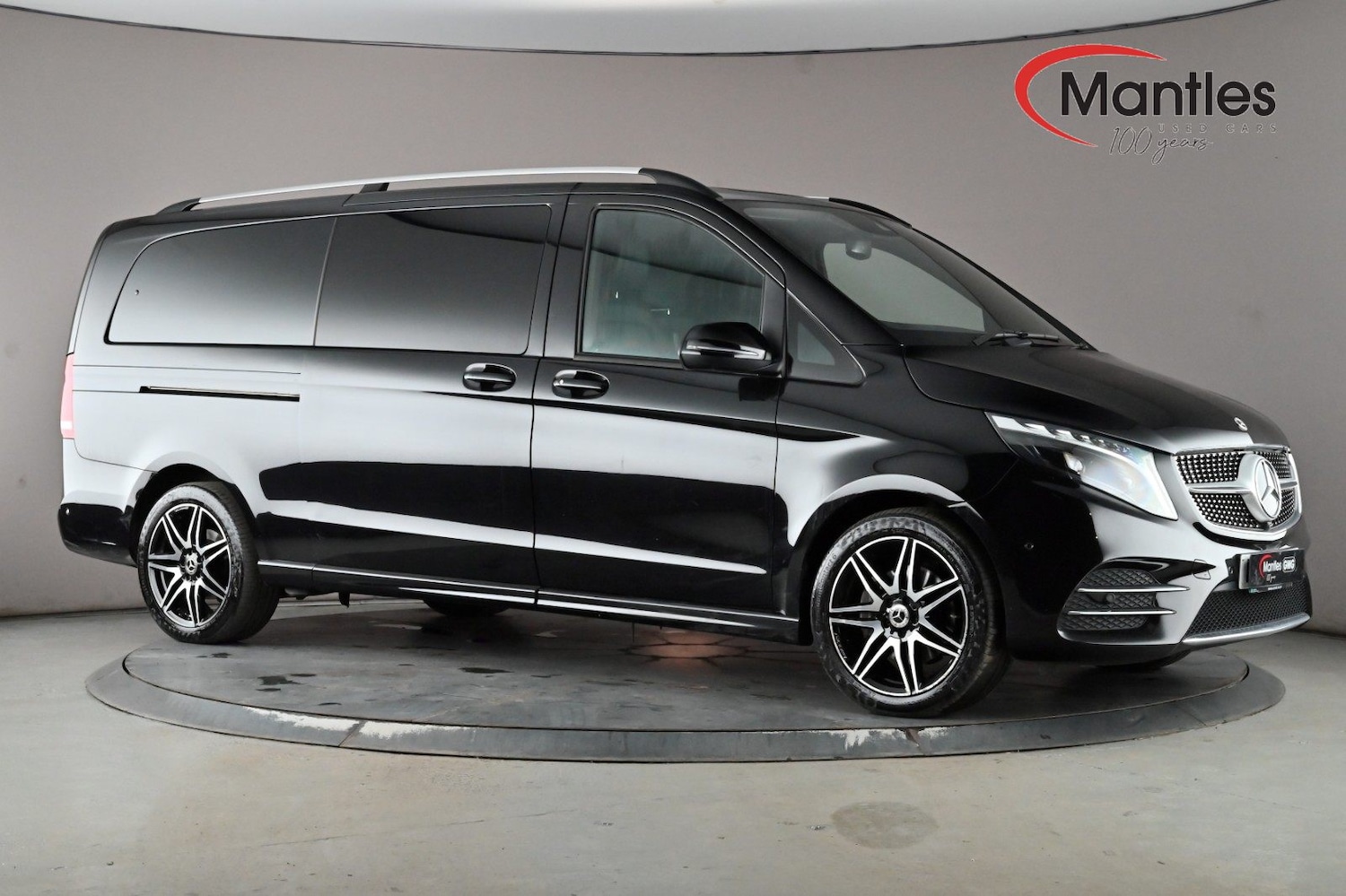 Used Mercedes-Benz V-Class 2023 for sale - 77548106: Photo 1
