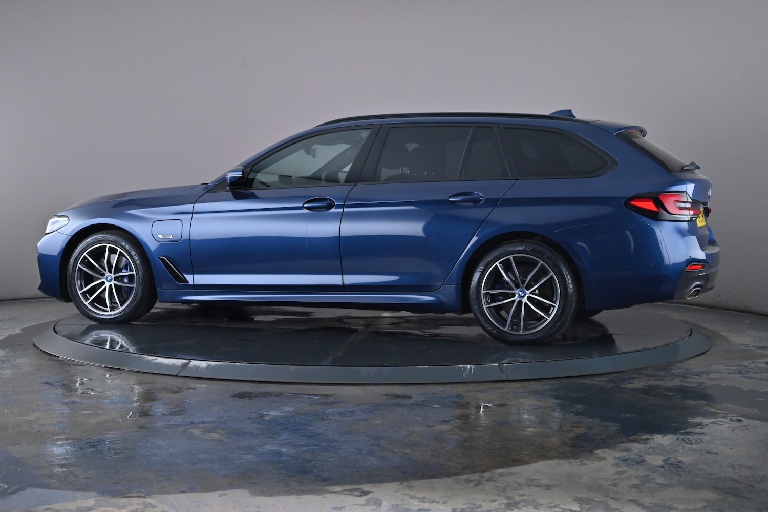 Used BMW 5 Series 2022 for sale - 76635124: Photo 17