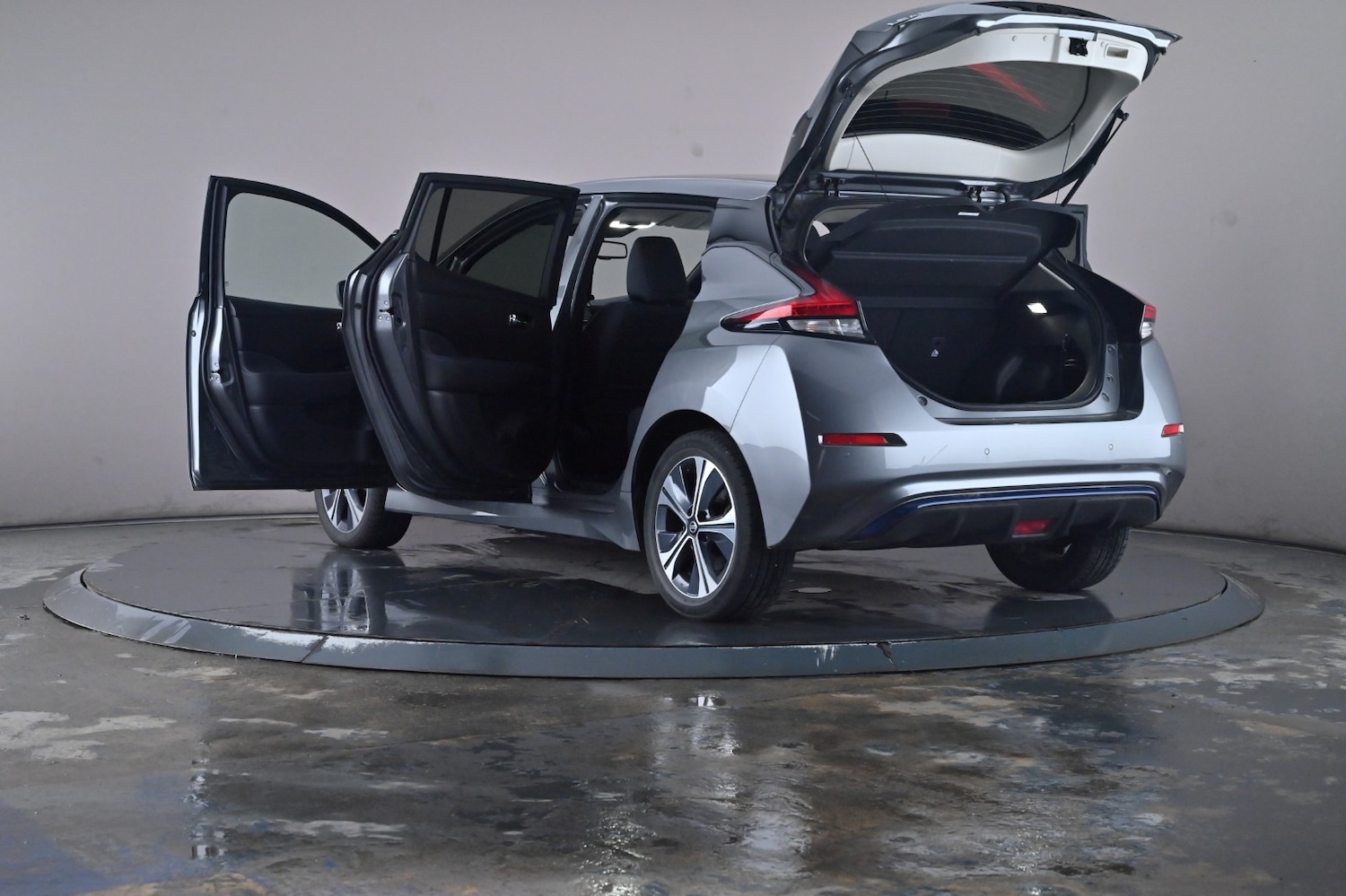 Used Nissan Leaf 2020 for sale - 76660261: Photo 57