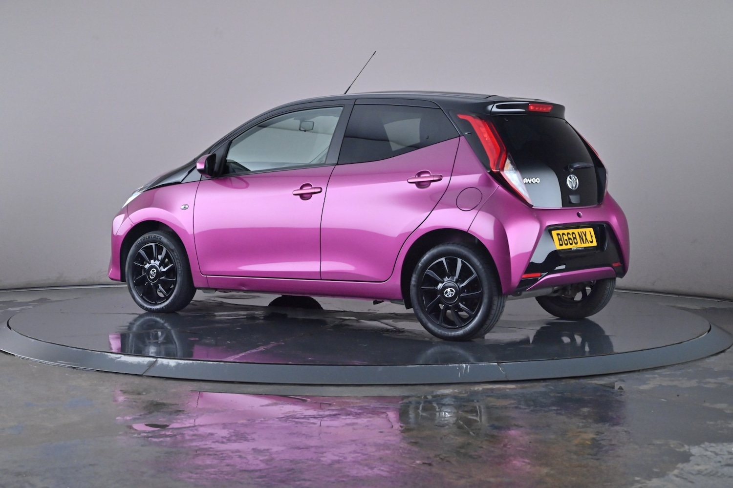 Used Toyota AYGO 2018 for sale - 76621847: Photo 18