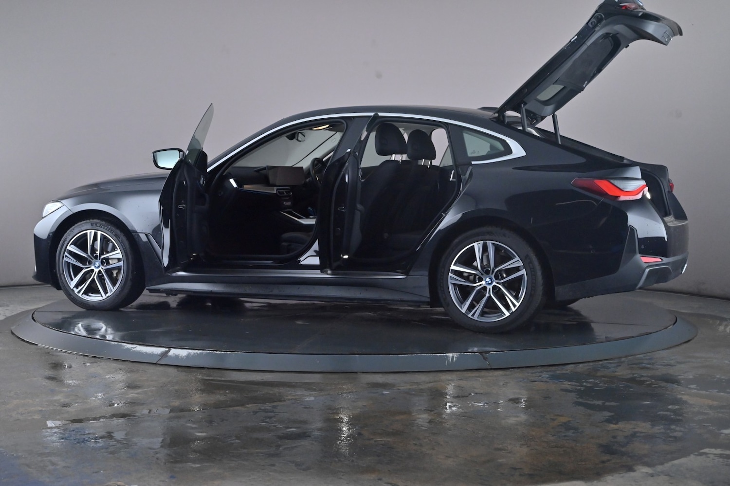 Used BMW i4 2022 for sale - 76716492: Photo 53