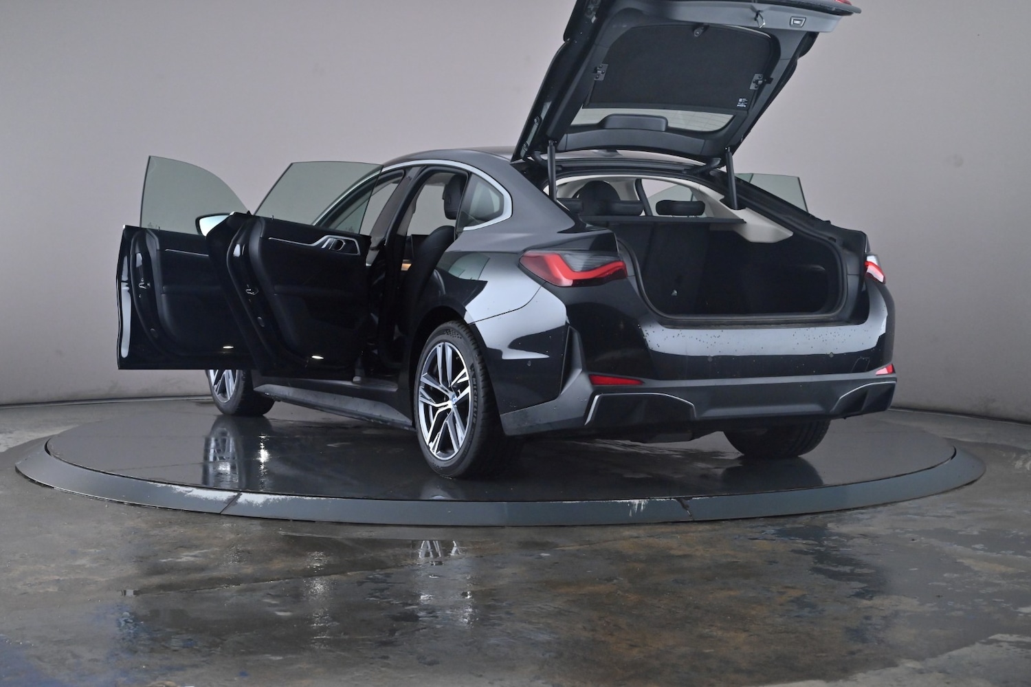 Used BMW i4 2022 for sale - 76716492: Photo 57