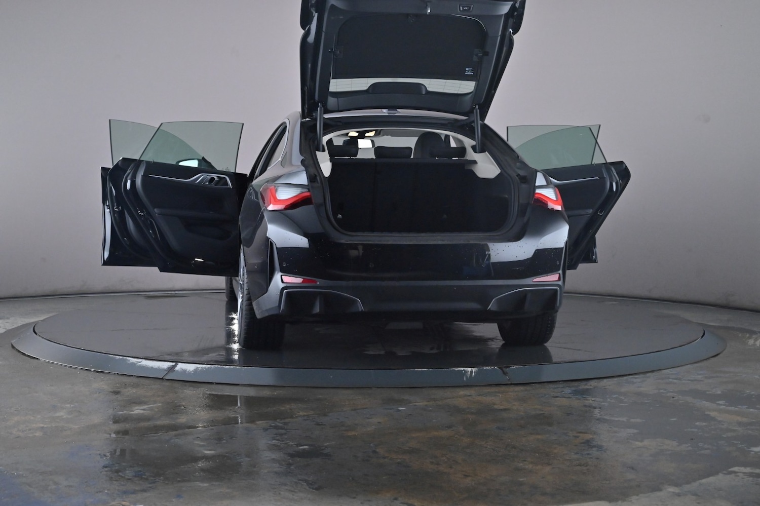 Used BMW i4 2022 for sale - 76716492: Photo 59