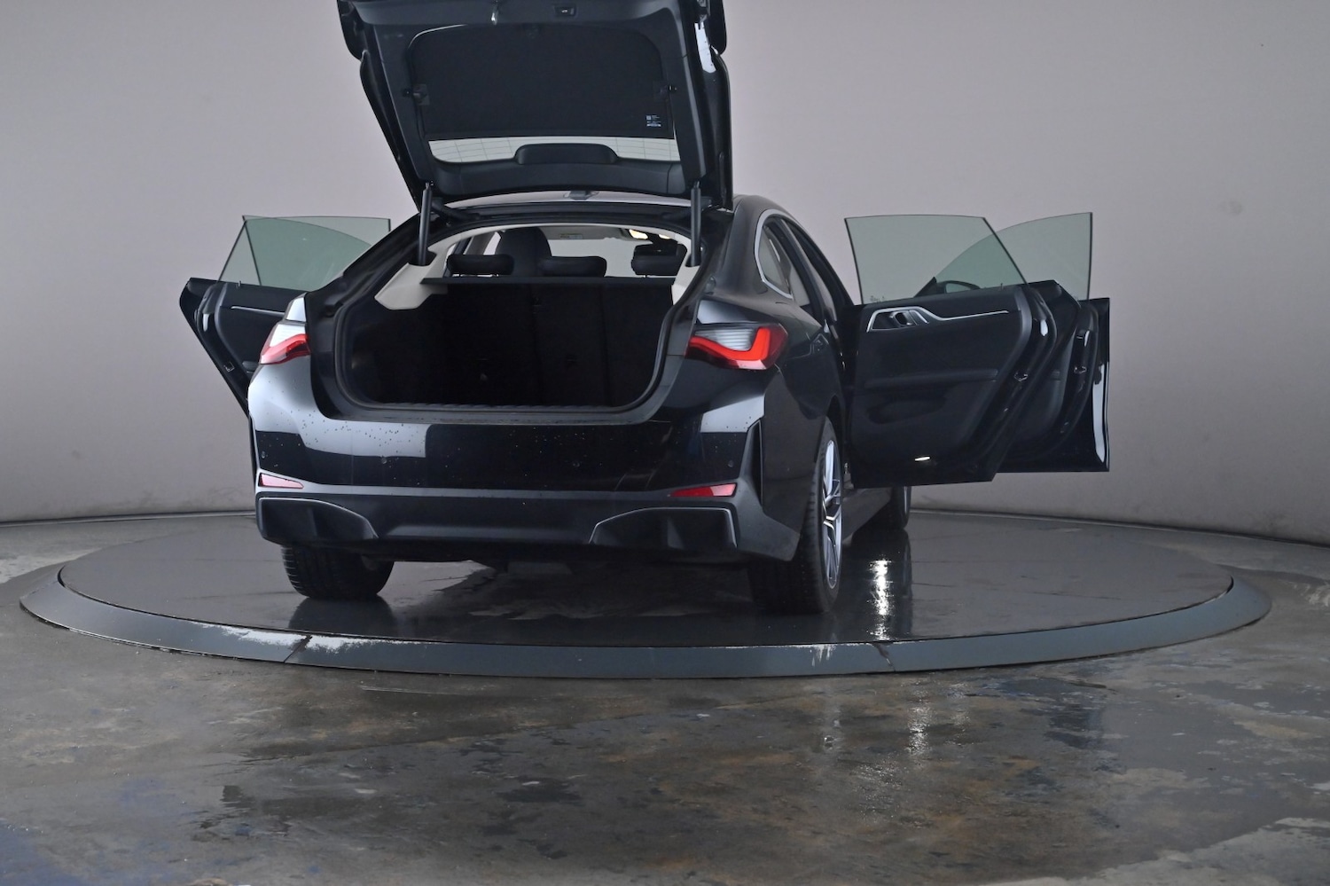 Used BMW i4 2022 for sale - 76716492: Photo 61