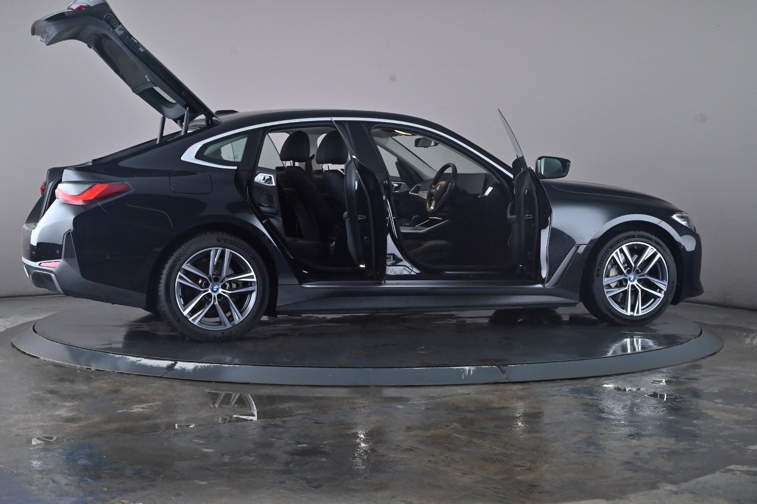 Used BMW i4 2022 for sale - 76716492: Photo 67