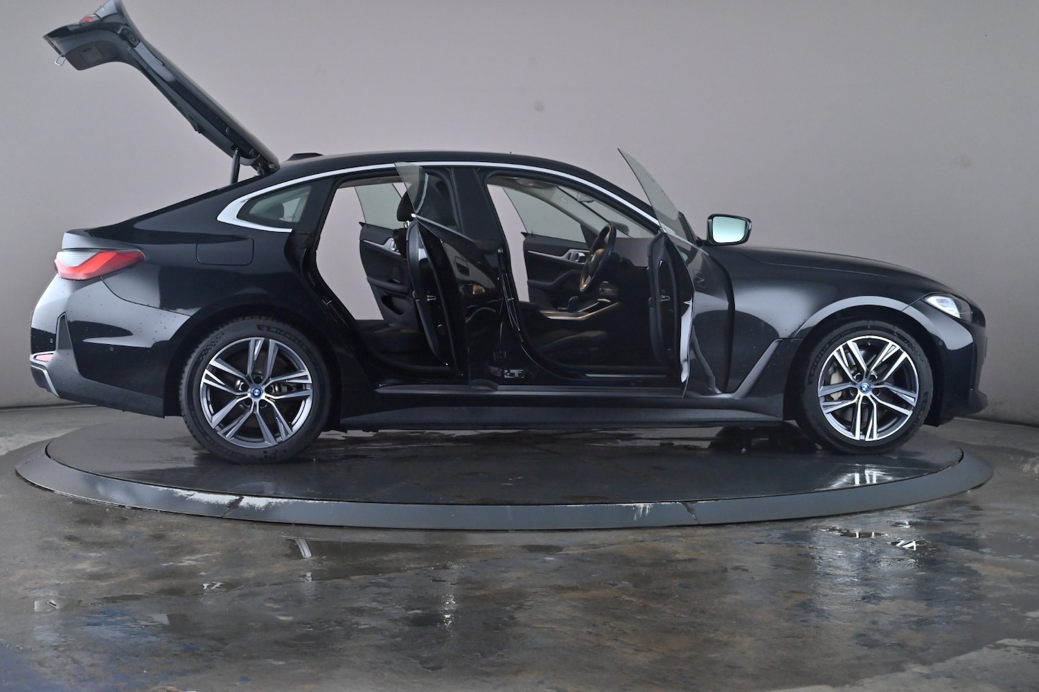 Used BMW i4 2022 for sale - 76716492: Photo 68