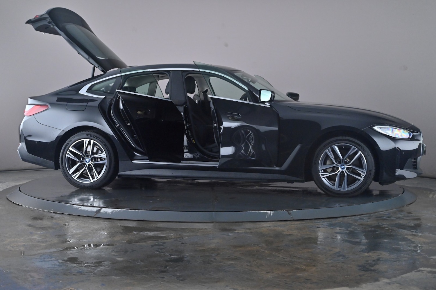Used BMW i4 2022 for sale - 76716492: Photo 70